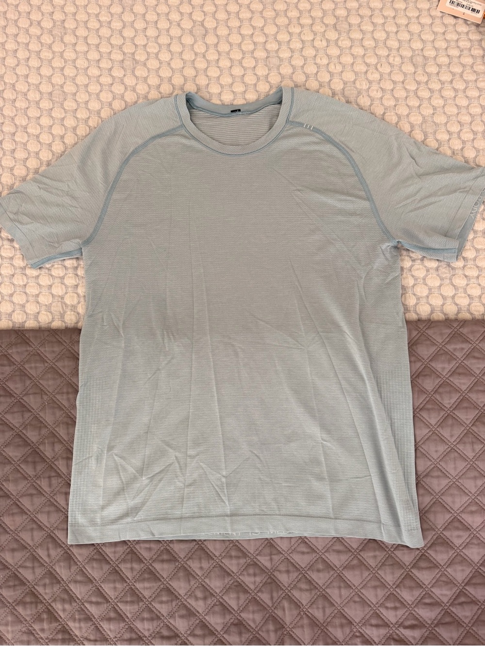 Men’s Lululemon Metal Vent Tech Tshirt